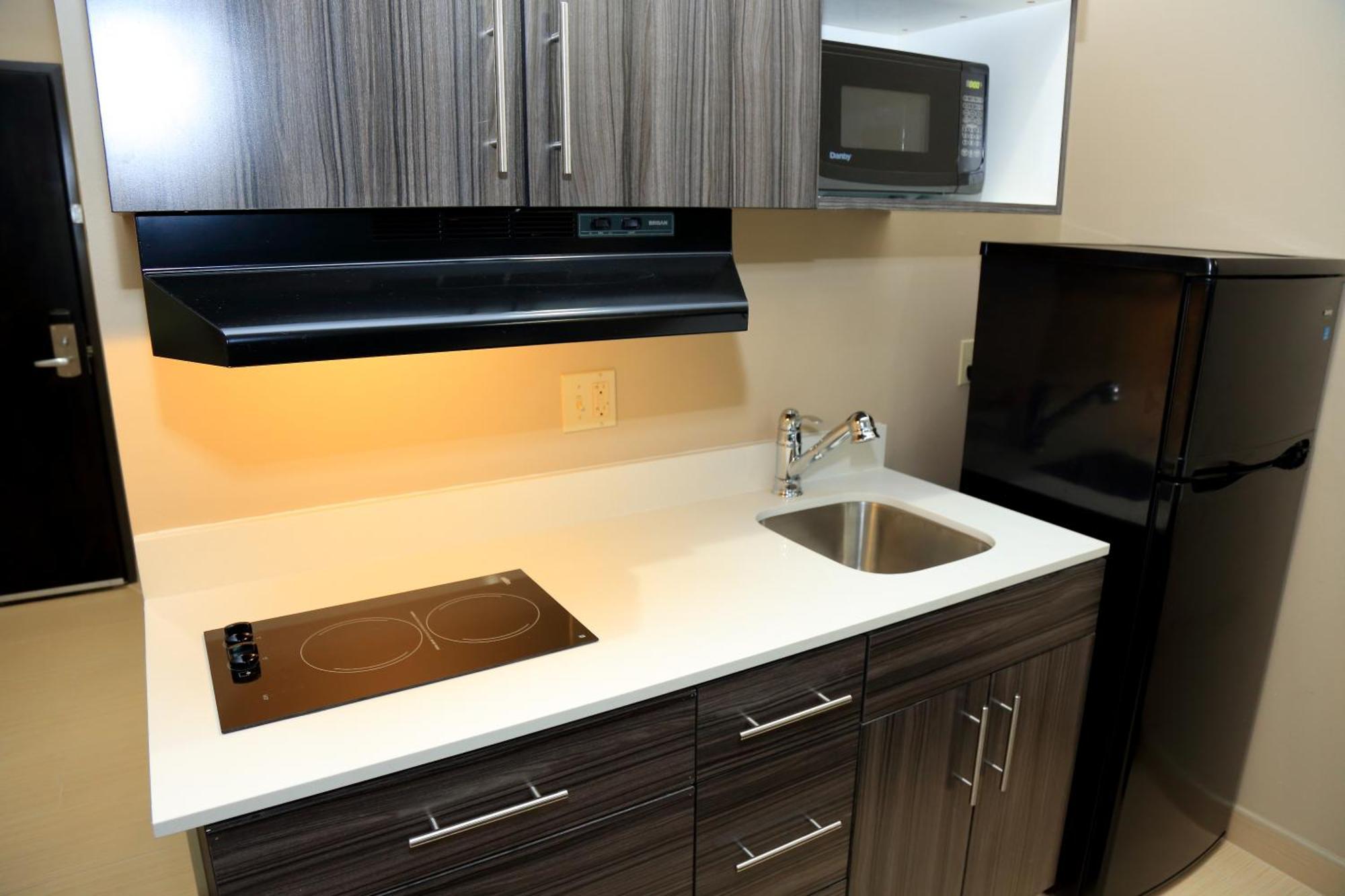 Americas Value & Suites-prairieville