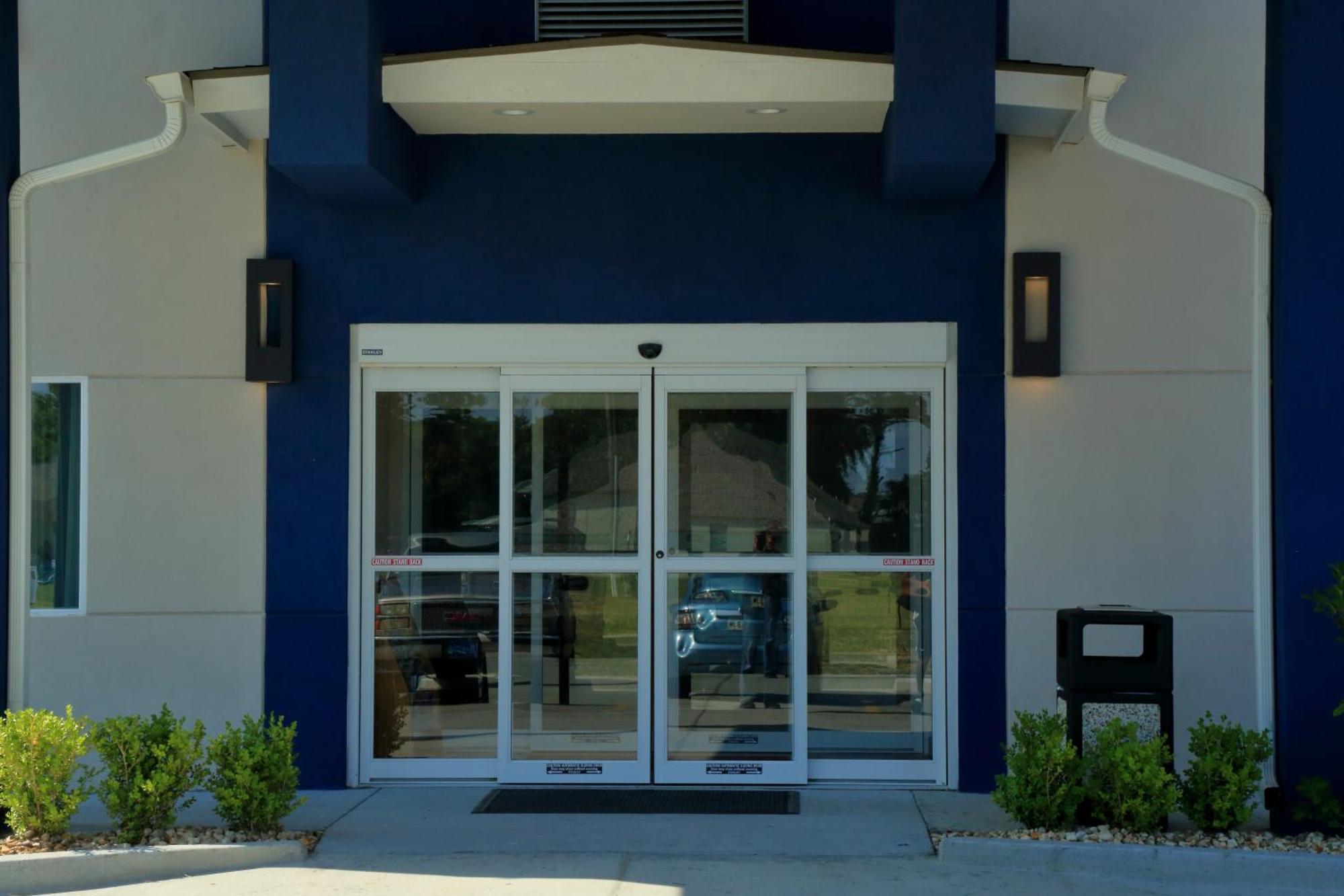 Hotel Americas Value & Suites-prairieville Prairieville